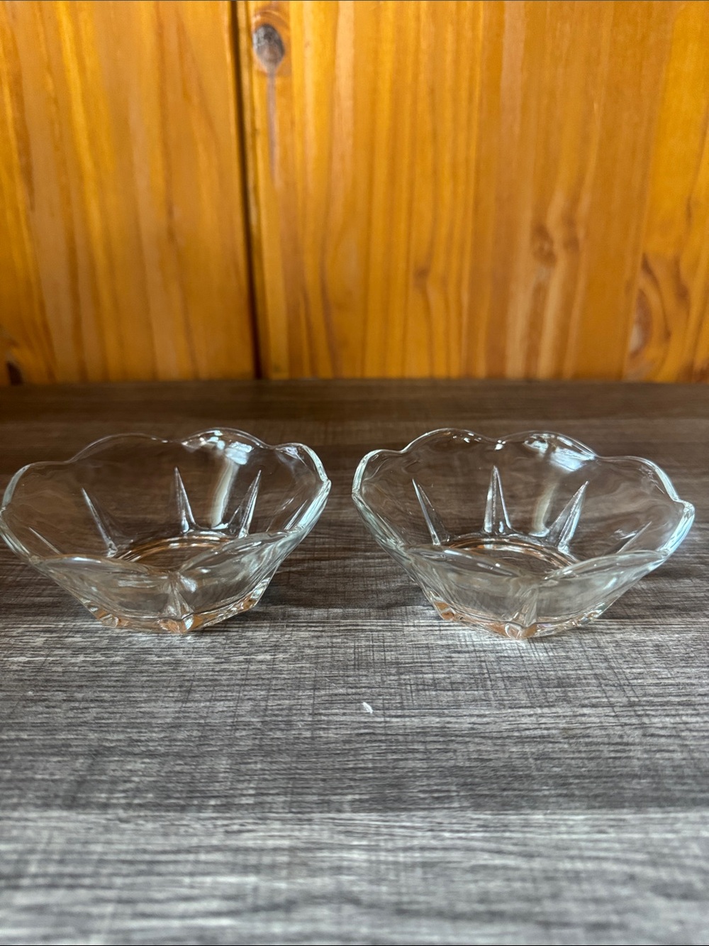 Vintage Anchor Hocking Glass Scalloped Dessert Bowls